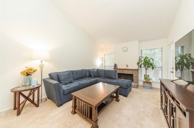 Photo - 10049 Westpark Dr Unidad 186