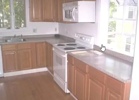 Photo - 190 Norfolk St Unit 2