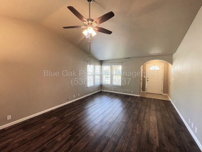 3079 Boulder Dr