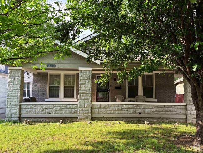 Building Photo - 2256 Evelyn Ave Rental