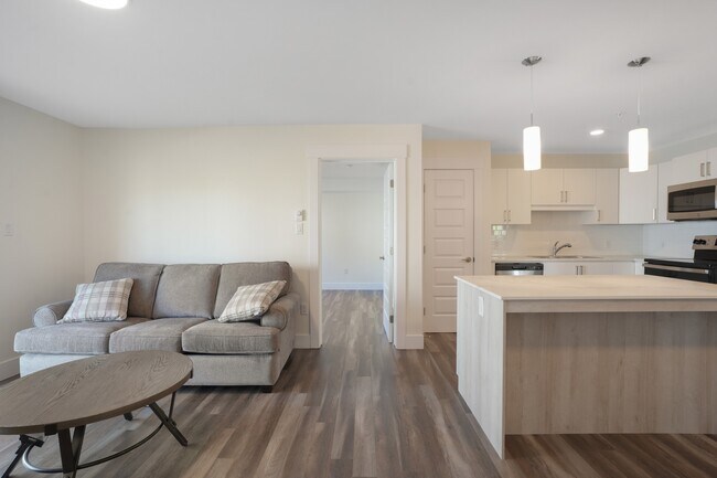 Photo - 7 Manhattan Dr Unit 307