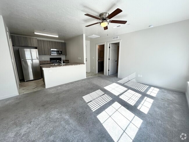 Building Photo - 4817 Continental Ln Unit 103 Rental
