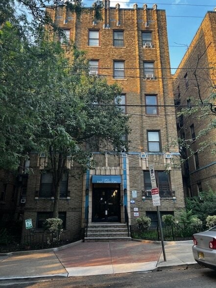 Building Photo - 270 Harrison Ave Unit 109 Rental