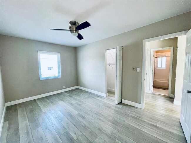 Photo - 1002 S 27th Ave