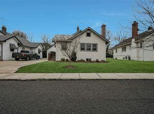 Photo - 13 Crampton Ave Townhome