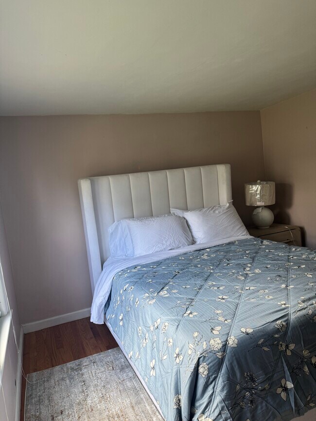 Photo - 72 Garland St