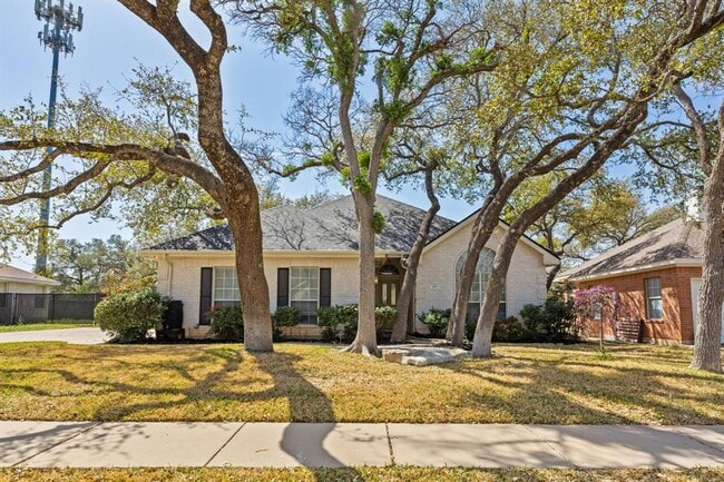 Photo - 109 Riverview Dr