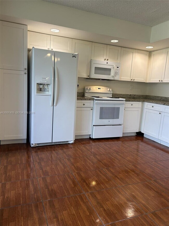 Photo - 8520 SW 133rd Avenue Rd Unit 213