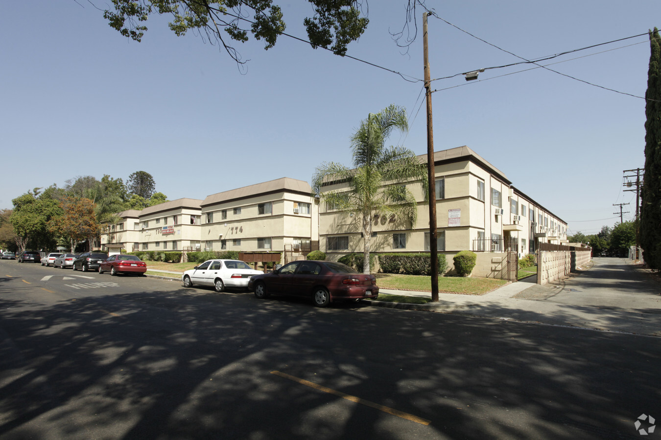 Gordon Manor - Gordon Manor Apartments