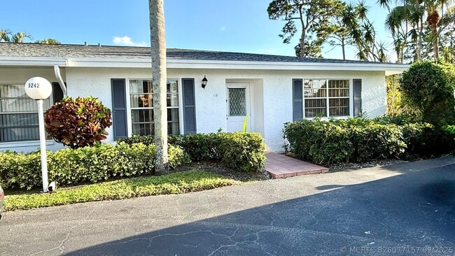 5242 Privet Pl Unit D
