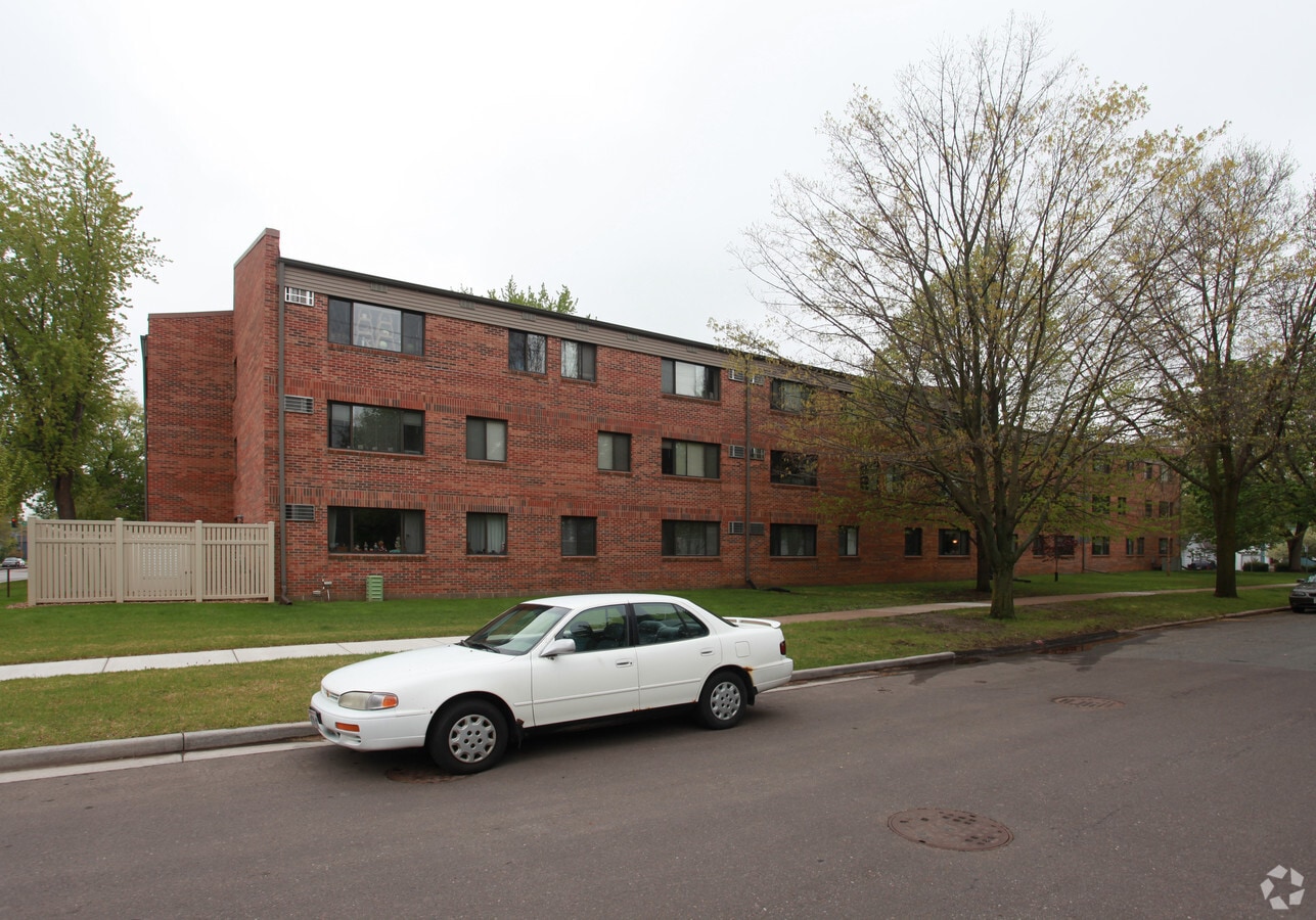 Photo - Grace Barstow Apartments