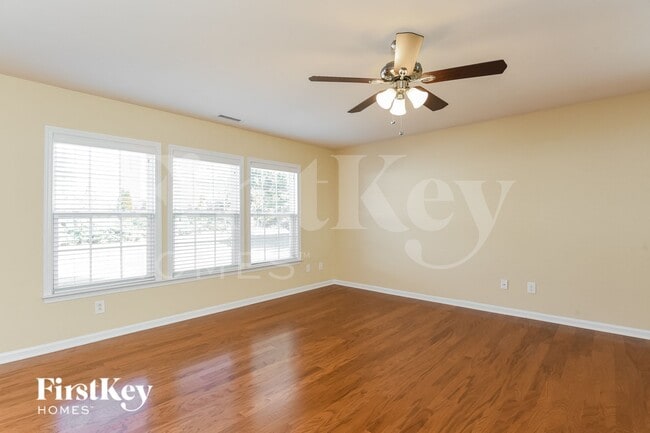 Photo - 75 Averasboro Dr