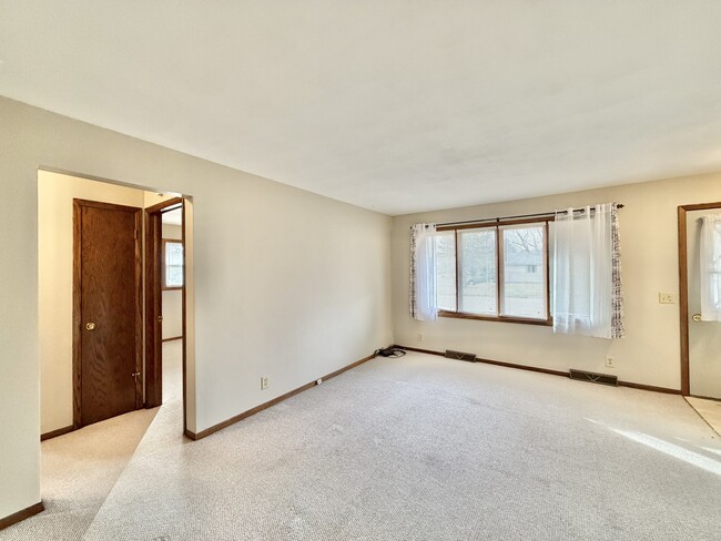 Photo - 604 Margate Dr