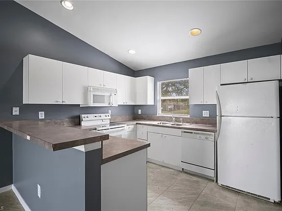 Photo - 4438 28th St SW Unit 1