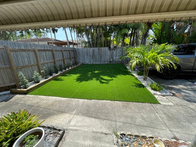 Photo - 1425 Madison St Unit B