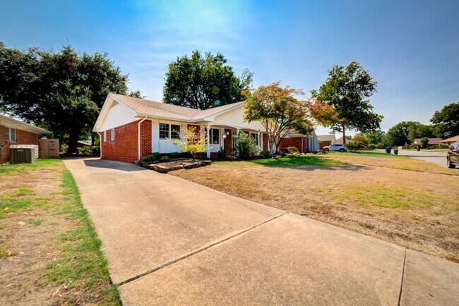 Photo - 3 Bed 2 Bath Rental Home in Tulsa