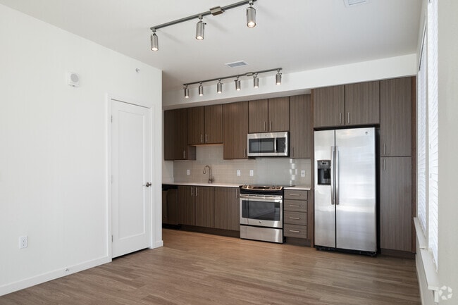 1HAB, 1BA - 795 ft²