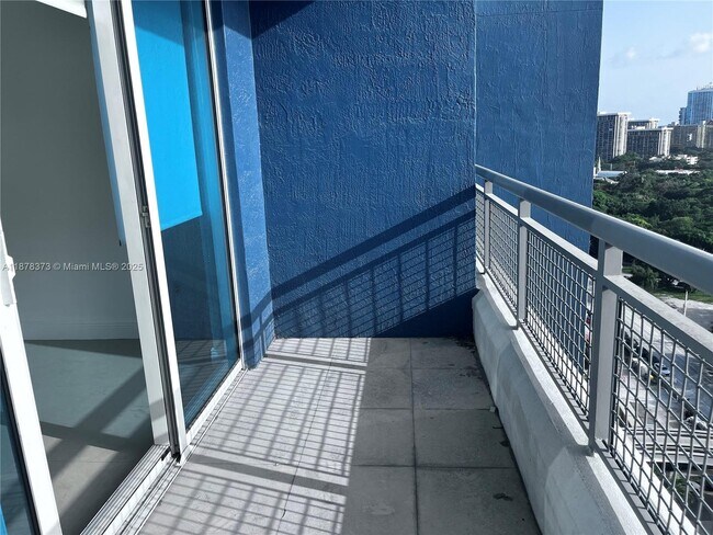 Photo - 60 SW 13th St Unit 1417