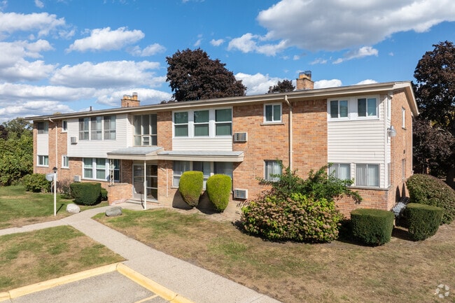 Building Photo - Elmsleigh Apartments