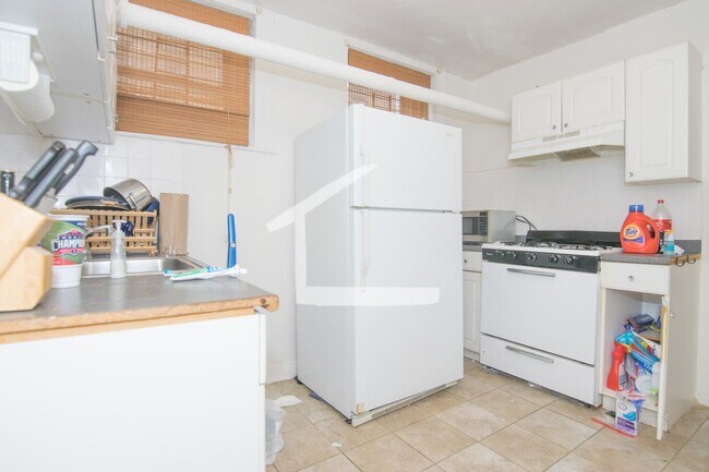Photo - Modern spacious 2 bed apartment in heart of Allston on bus line