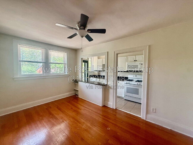 Photo - 7369 Delmar Blvd Unit Apt 2w