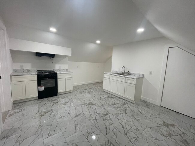 Kitchen/Living Room - 148 Chilton St Apartamentos Unidad 3