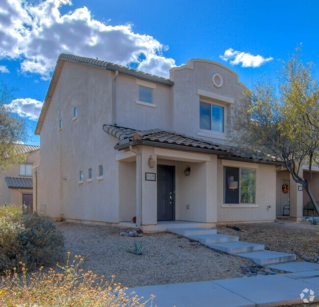 Building Photo - 10681 E Pleasant Pasture Dr Rental