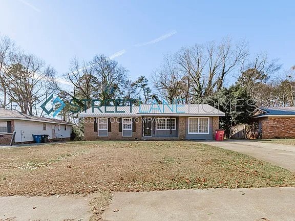 Building Photo - 4059 W Oak Dr