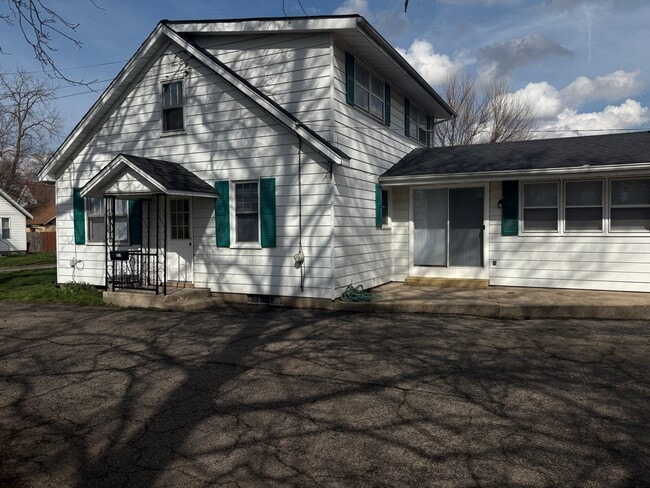 Photo - 26 Walnut Ct