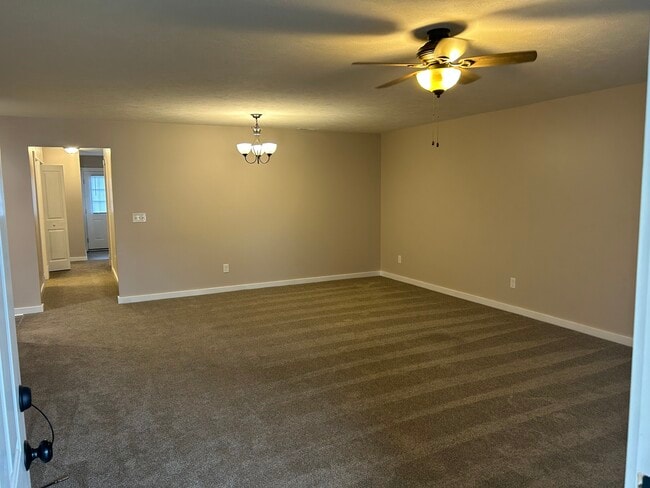 Building Photo - 1196 Walt Lake Trl Unit Lake Point 3 Condos