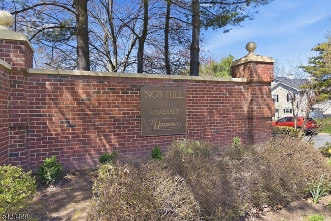 Photo - 62 Magellan Way