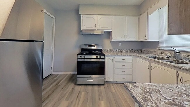 Photo - 105 Racill Ct