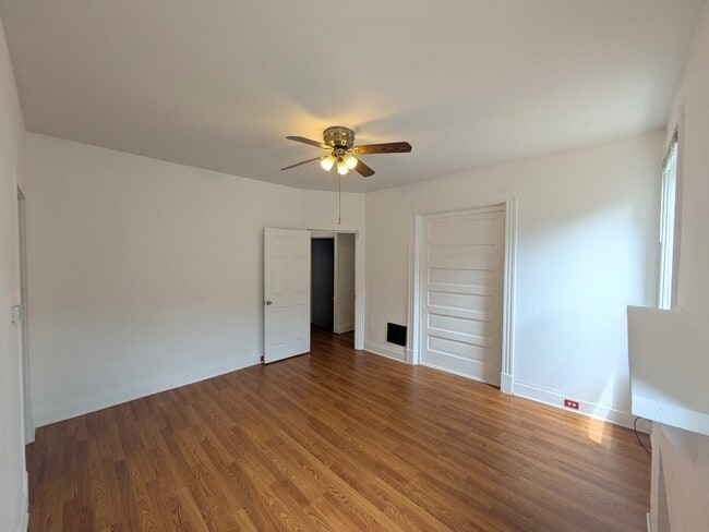 Photo - 3463 Grace Ave Unit 2