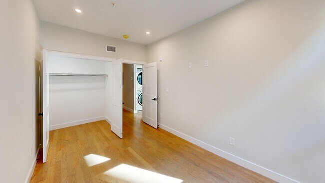Photo - 230 Tremont St Unit 1