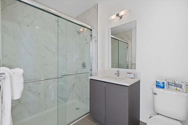 57 Bank St Unit SI ID1040025P