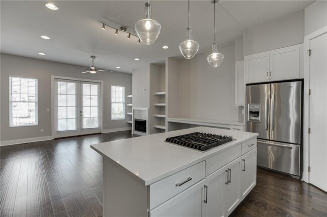721 Taylor Ct