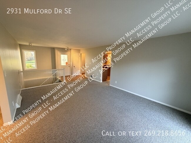 Photo - 2931 Mulford Dr SE