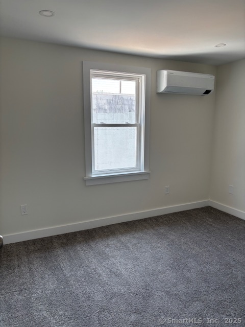 Photo - 70 Dyke Ln