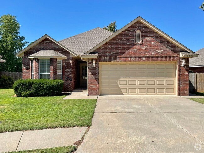 Building Photo - Beautiful 3 bed 2 bath home in a great loc...