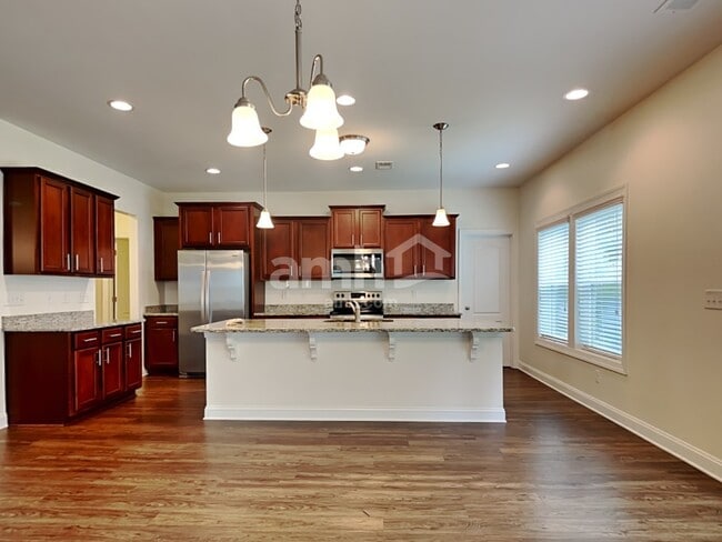 Photo - 100 Doral Blue Dr