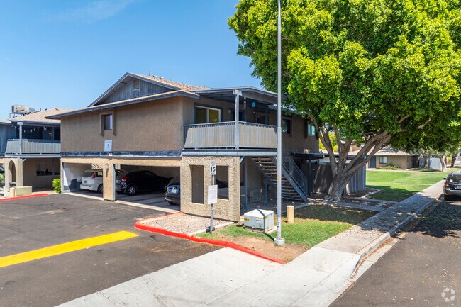 Chandler Meadows - Chandler Meadows Apartments