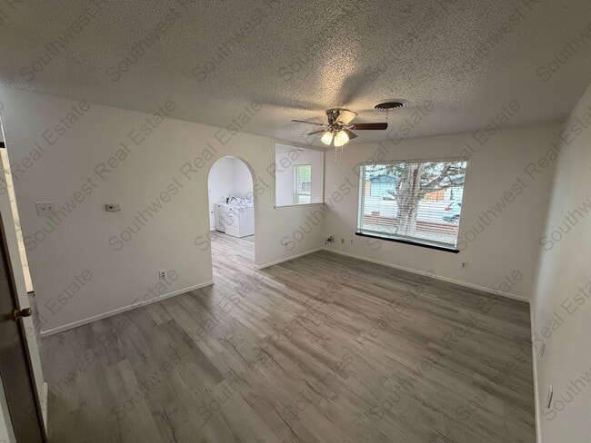 Photo - Newly Renovated 2 bedroom 1 bathroom