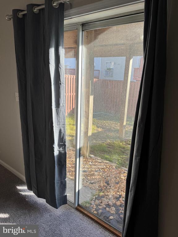 Photo - 113 Pinecove Ct