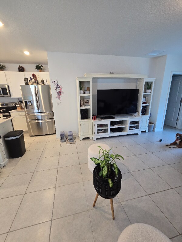 Photo - 602 Papillon St SW