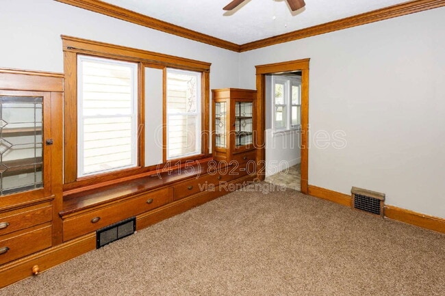 Photo - 3102 Montclair Ave