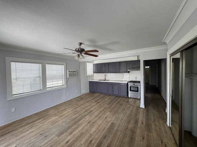 1234-1236 Rolland Curtis Pl.