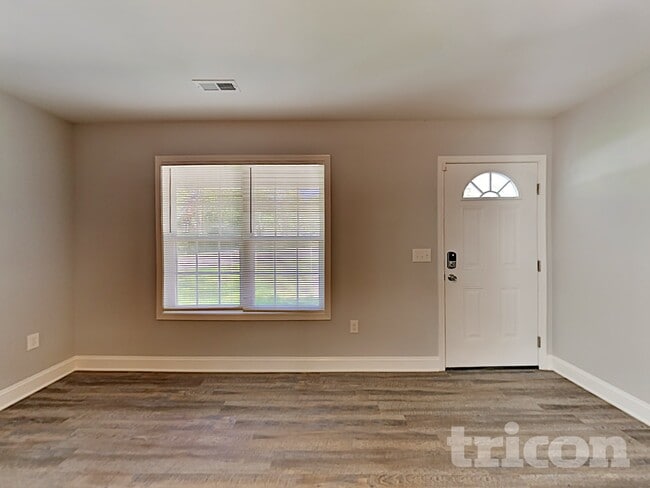 Photo - 708 Deaton St