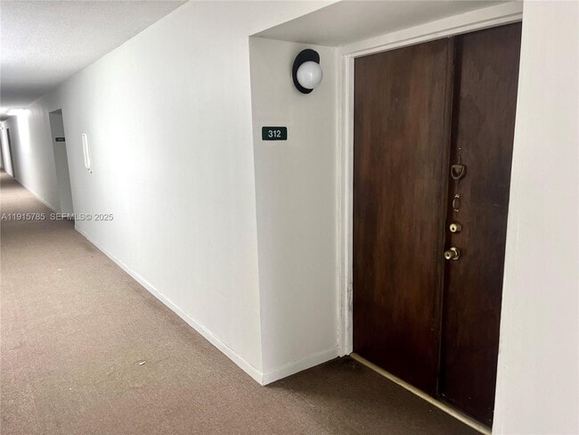 Photo - 11800 SW 18th St Unit 312-4