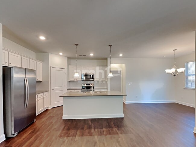 Photo - 7105 Garrett Ct