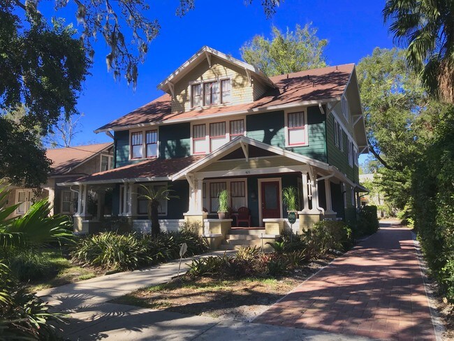 Photo - 421 E Amelia St Unidad B